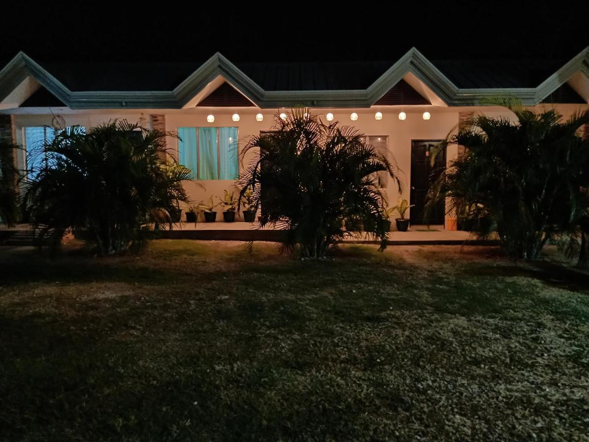 D' Partner'S Inn Jagna Exterior foto